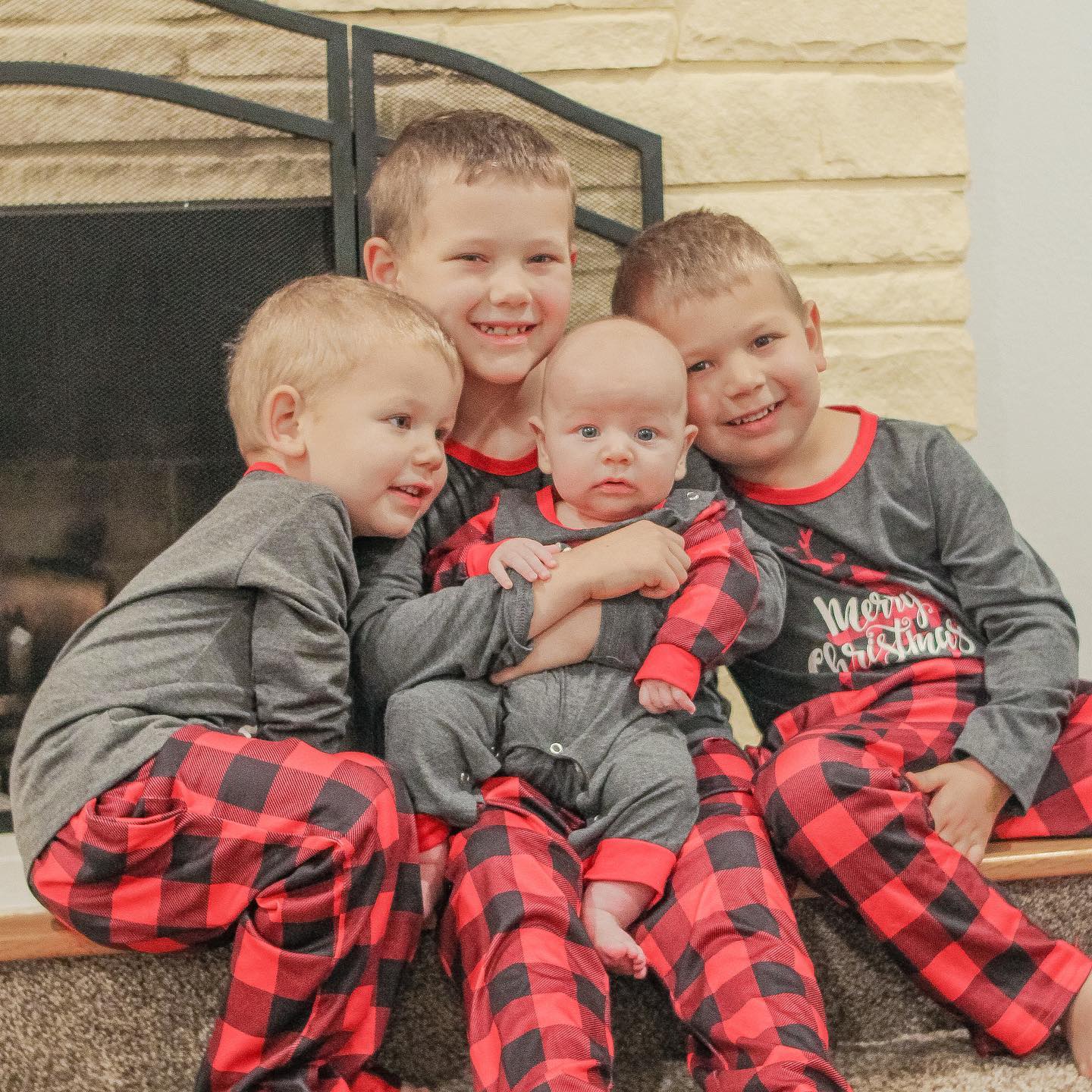 IFFEI Matching Family Pajamas Sets Christmas PJ's Sleepwear Merry Christmas Reindeer with Plaid Bottom with Pocket