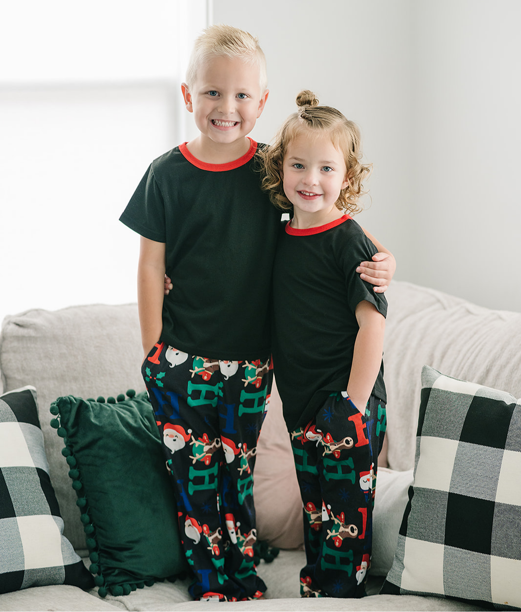 IFFEI Matching Family Pajamas Sets Christmas PJ's with Short Sleeve Black Tee and HOHOHO Print Pants Loungewear with Pocket