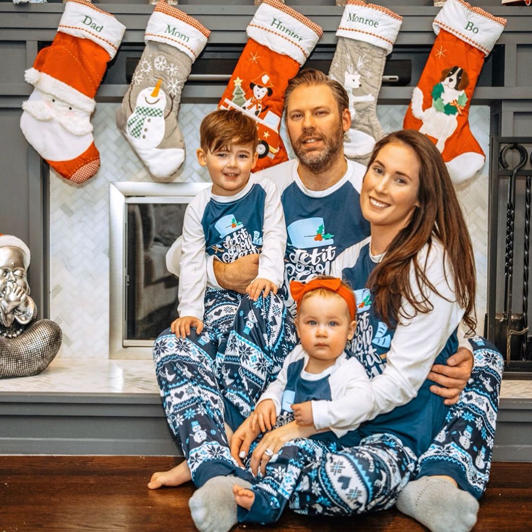 IFFEI Family Christmas Pajamas Matching Sets Let it Snow Printed Shirt and Pants Jammies with Pockets
