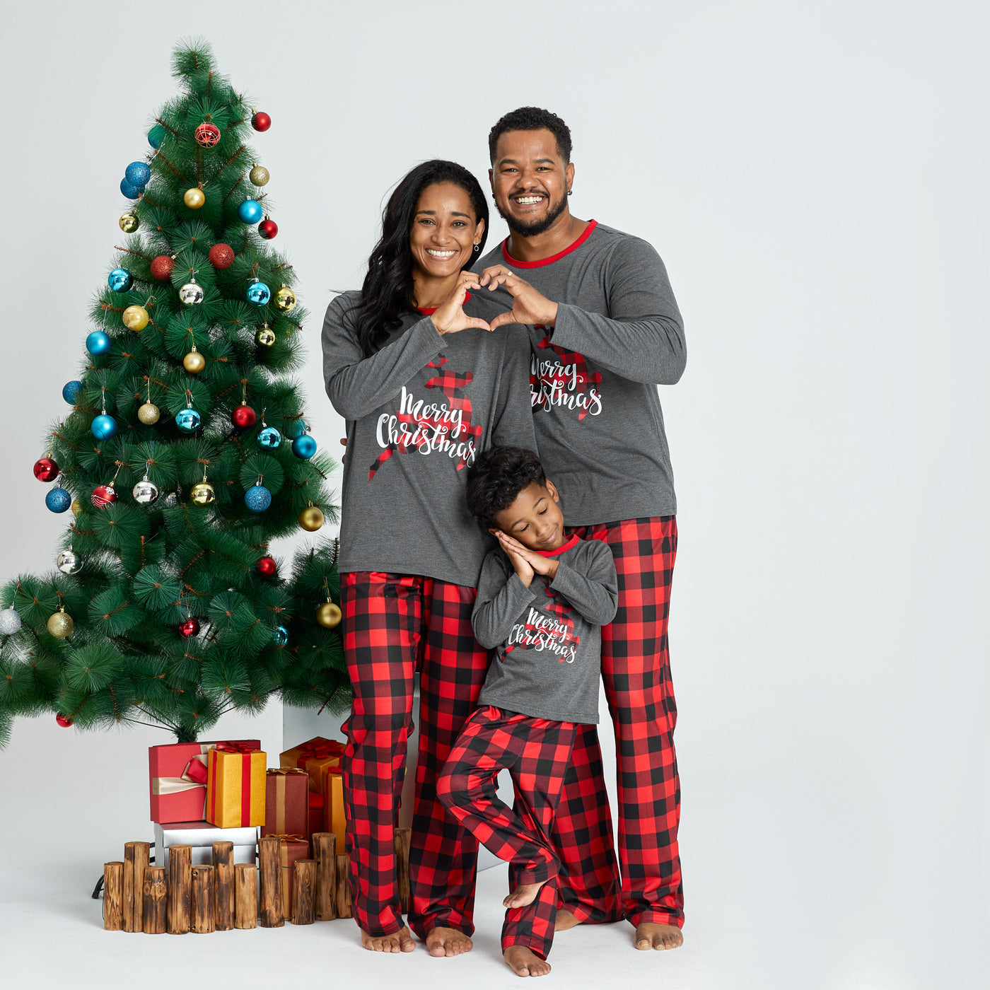 IFFEI Matching Family Pajamas Sets Christmas PJ's Sleepwear Merry Christmas Reindeer with Plaid Bottom with Pocket