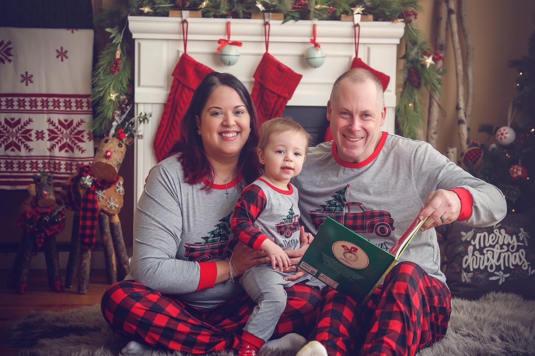 IFFEI Matching Family Pajamas Sets Christmas PJ's Sleepwear Truck Print Top and Plaid Pants with Pocket
