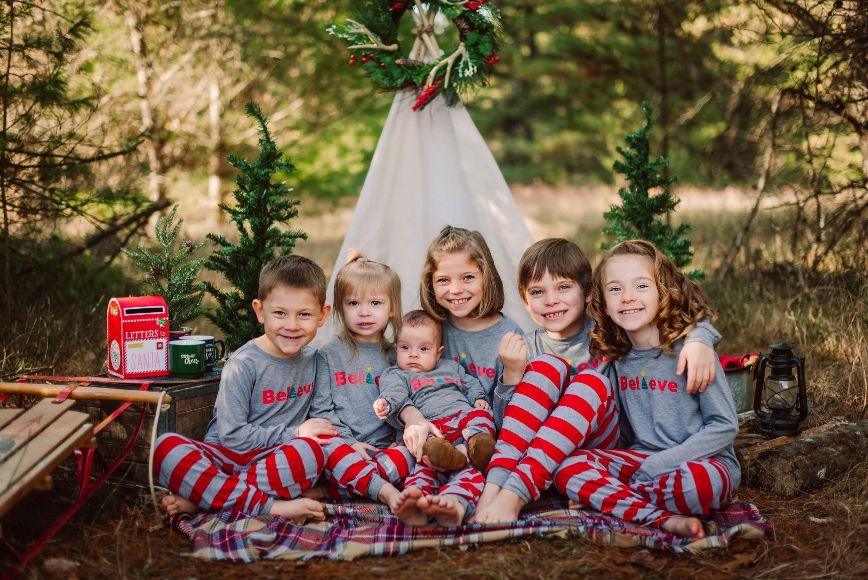 IFFEI Family Matching Pajamas Set Christmas PJ's Sleepwear Believe Printed Top and Striped Bottom with Pocket